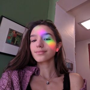 Meet your Posher, Cora